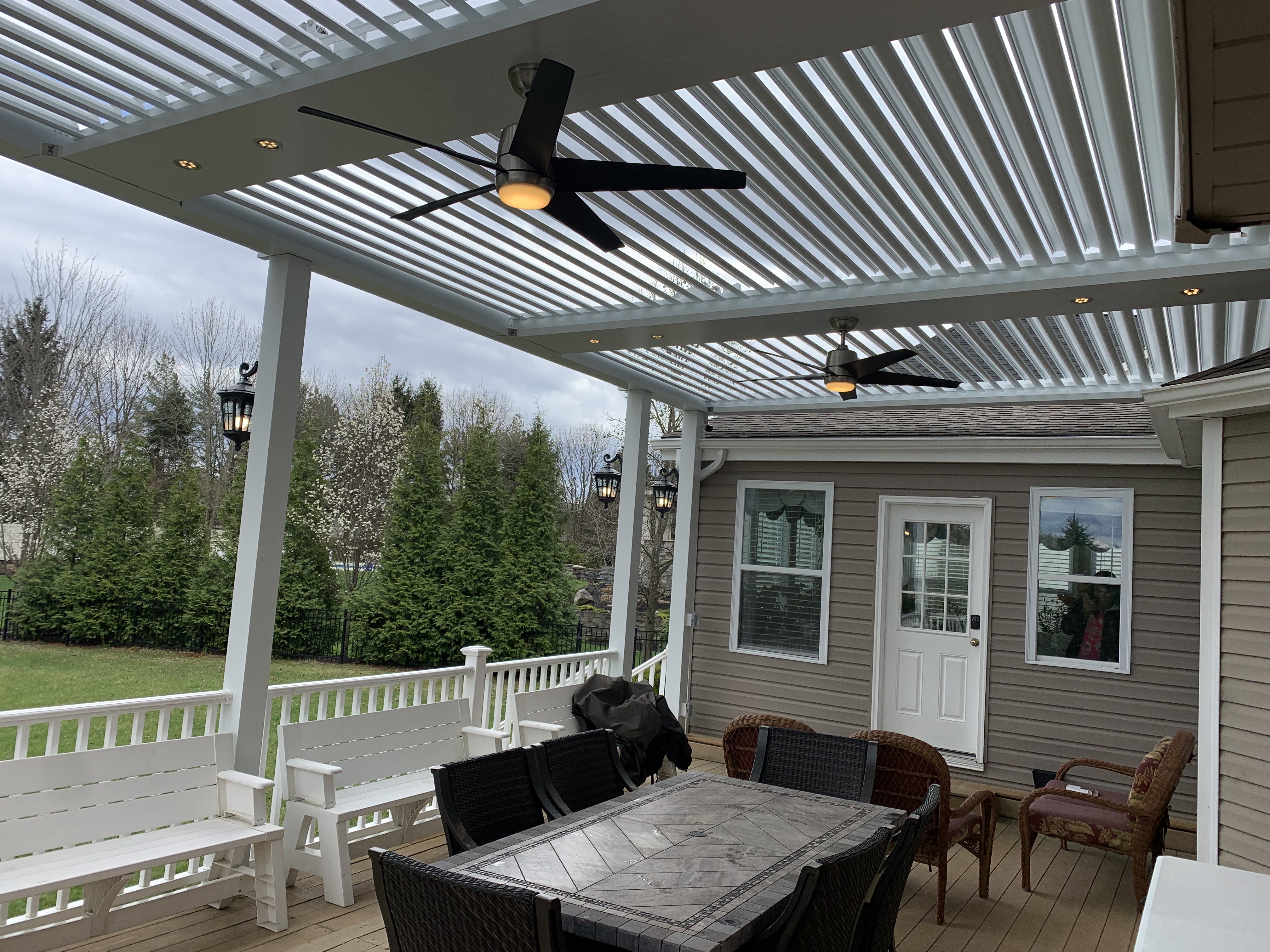 lexingtonstruxurepergola4 lexingtonstruxurepergola4